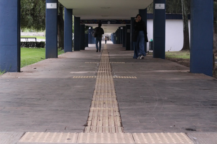 Instalaciones universitarias adaptadas y espacios inclusivos en Ciudad Universitaria de Michoacán.