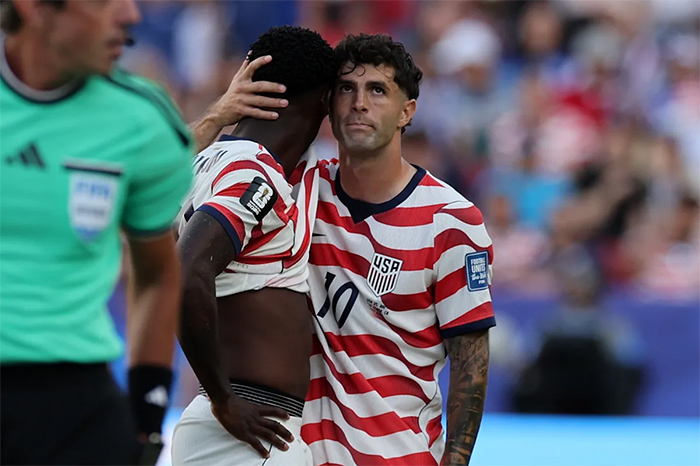 Folarin Balogun, delantero de Estados Unidos, durante un partido del Mundial.