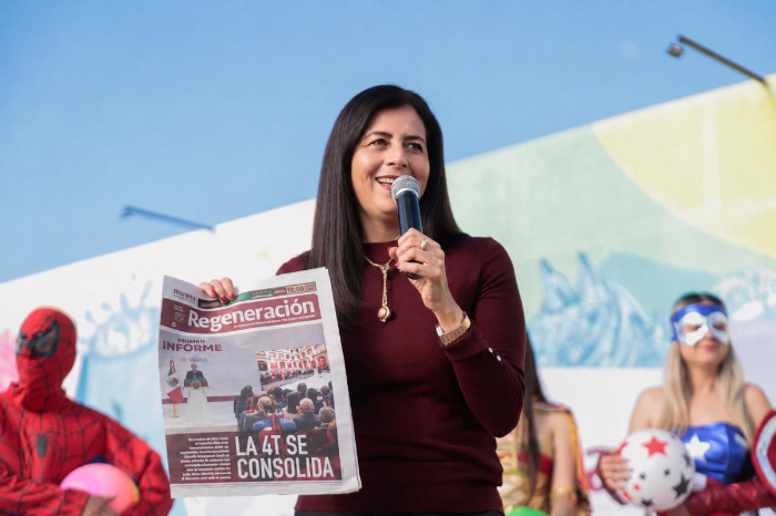 Gaby Molina en la convocatoria para la Asamblea Informativa de Morena en Morelia