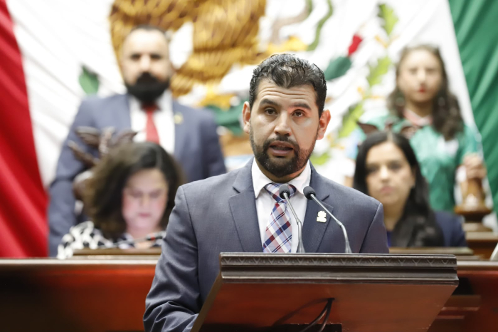 Diputado Octavio Ocampo del PRD Michoacán hablando sobre el Artículo 129 Bis del Código Penal