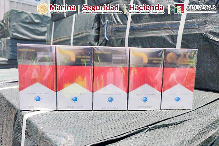Autoridades de la ANAM aseguraron más de 8.4 millones de cigarrillos presuntamente apócrifos en la aduana de Manzanillo, Colima.