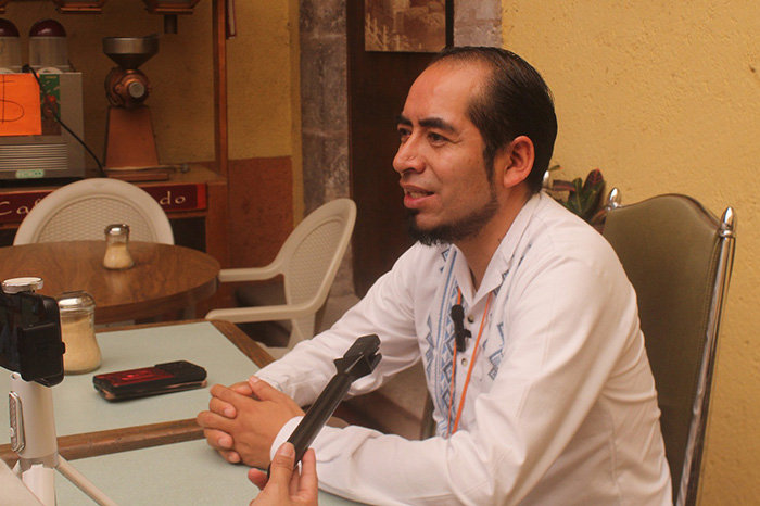 Integrantes del Consejo Supremo Indígena de Michoacán (CSIM) durante el posicionamiento en contra de la desaparición de las policías municipales.
