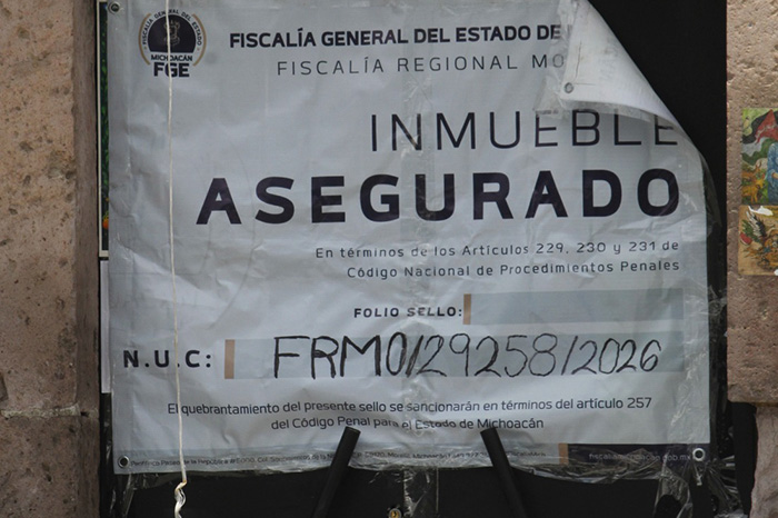 Fachada clausurada de Lo Común, un proyecto autogestivo y espacio cultural independiente en Morelia