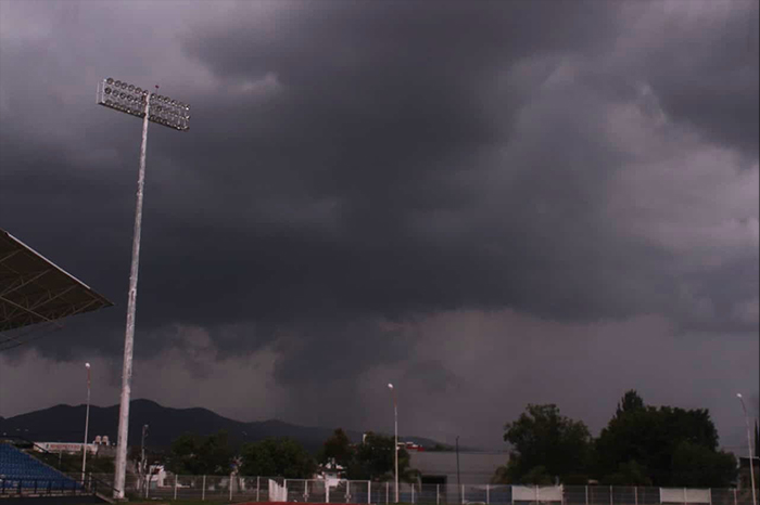 Cielo de Morelia con lluvia.