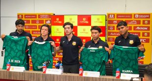 Presentación oficial de los nuevos jugadores del Atlético Morelia en la sala de prensa del Estadio Morelos.
