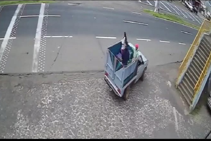 Imprudente maniobra provoca choque en Huiramba; hay tres lesionados