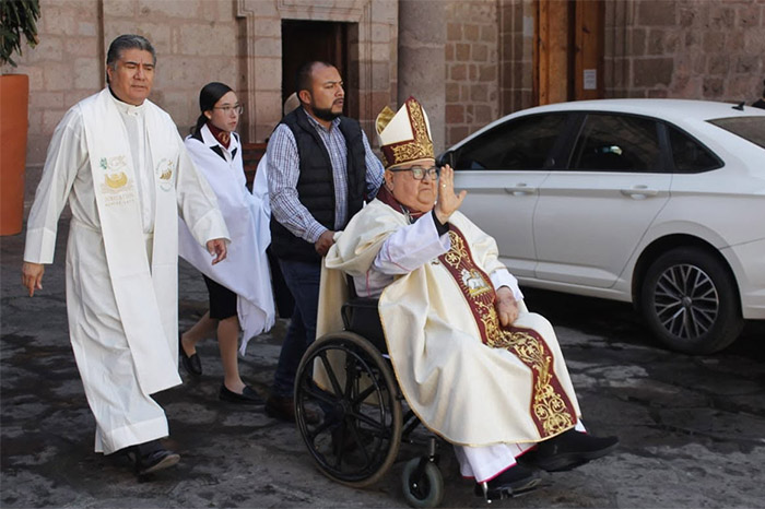 Monseñor Carlos Garfias Merlos, arzobispo emérito de la Arquidiócesis de Morelia.