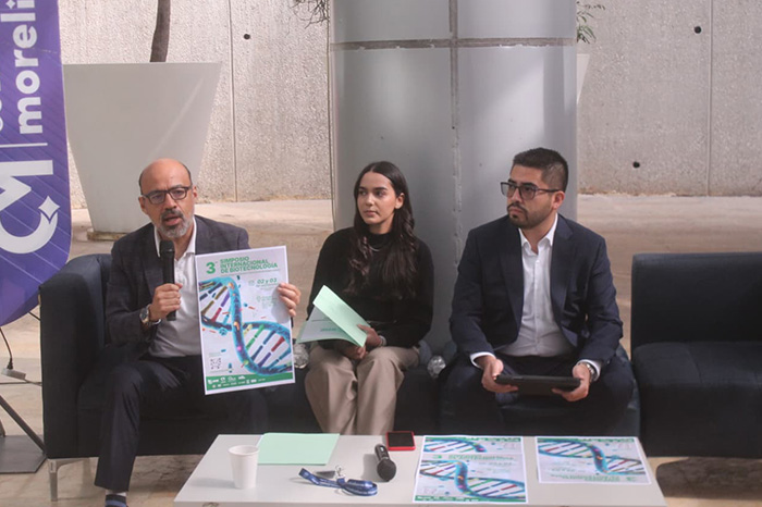 Autoridades municipales y académicas en conferencia de prensa anunciando un evento científico.