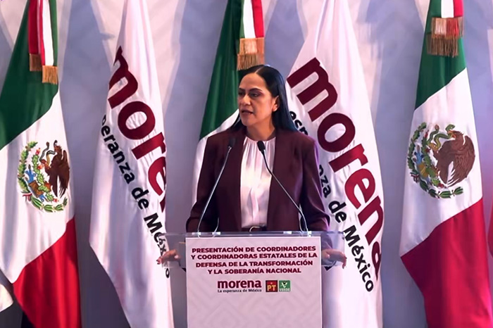Instalaciones y logotipos oficiales del partido Movimiento Regeneración Nacional (Morena).