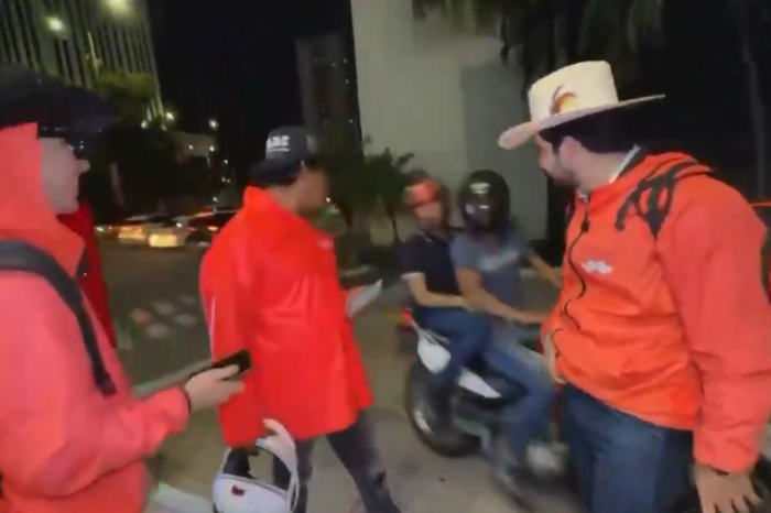 Zona donde fue asesinado el influencer César Gastélum durante una transmisión en vivo en Culiacán.