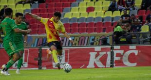 Atlético Morelia celebra su goleada 4-1 sobre Cancún en el Estadio Morelos.