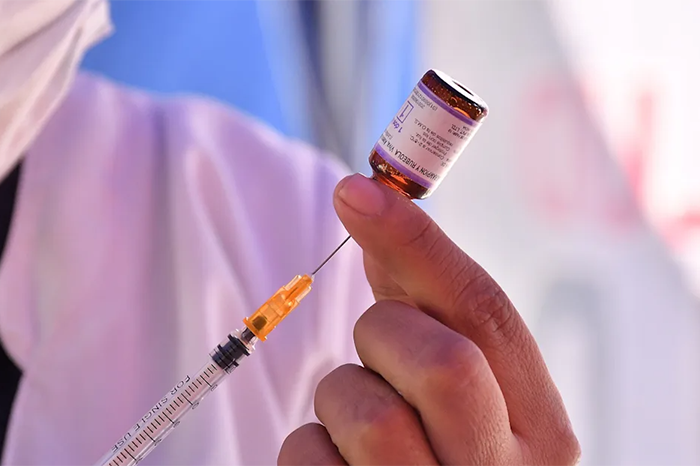 La OPS emitió una alerta epidemiológica para reforzar la vacunación contra el sarampión en América.
