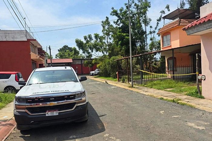 Cadáver localizado con huellas de violencia en Las Bugambilias de Uruapan