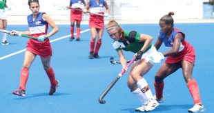 Jugadoras de Cuba celebran la medalla de oro en hockey sobre césped tras vencer a México en Santo Domingo 2026.