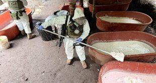 Autoridades federales inhabilitan laboratorio clandestino de metanfetamina en Zitácuaro, Michoacán.