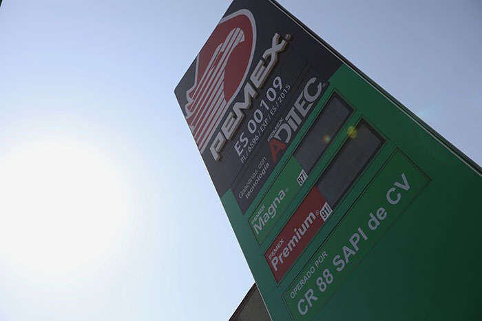 Pemex y UIF firman acuerdo para combatir el robo de hidrocarburos