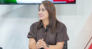 Liderazgos políticos de Morena en Michoacán durante conferencia y posicionamientos partidistas.
