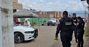Zona acordonada por autoridades tras el fallecimiento de un adolescente en Morelia.