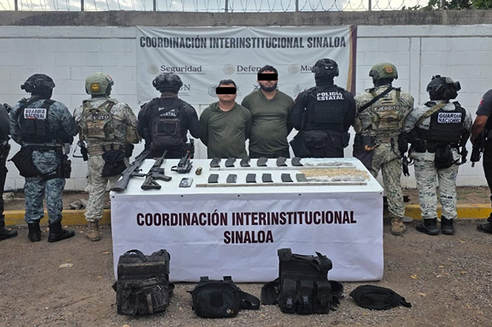 Elementos de las fuerzas armadas y corporaciones de seguridad durante acciones de vigilancia en Sinaloa.