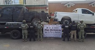 Unidades del Ejército Mexicano y de la Guardia Civil desplegadas en labores de vigilancia e investigación en Michoacán.