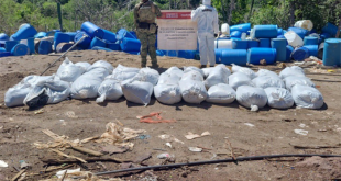 Autoridades desmantelan laboratorios y decomisan metanfetamina en Sinaloa