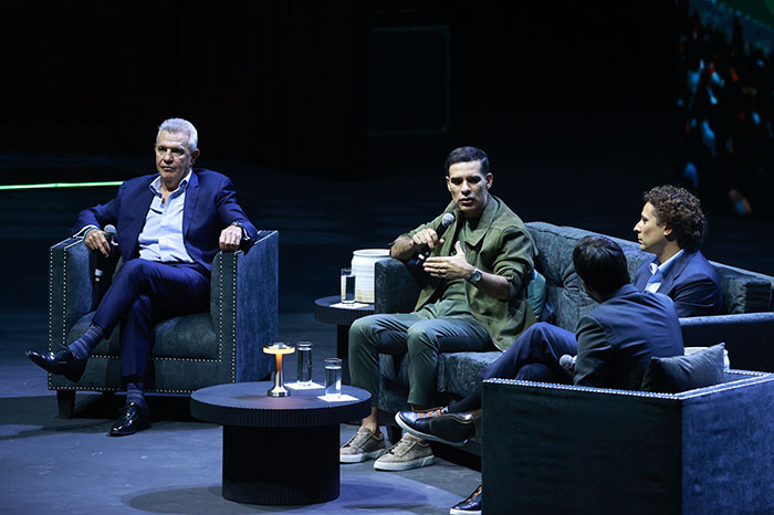Javier Aguirre respalda a Rafael Márquez para dirigir al Tri
