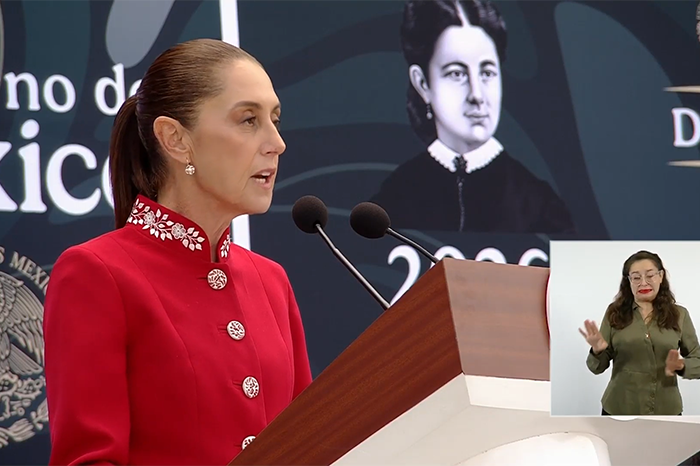 Claudia Sheinbaum durante su discurso por el 216 aniversario de la Independencia de México