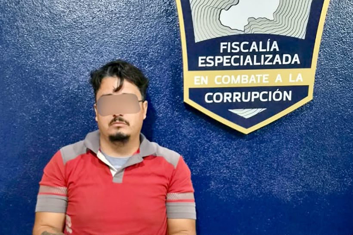 William Saúl fue detenido por intento de fraude contra Pensiones Civiles de Michoacán