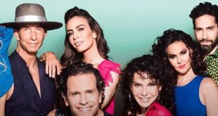 Integrantes de la agrupación musical mexicana Timbiriche durante una presentación pública.