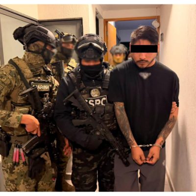 Elementos de la Marina y Guardia Nacional durante operativo de seguridad e inteligencia.