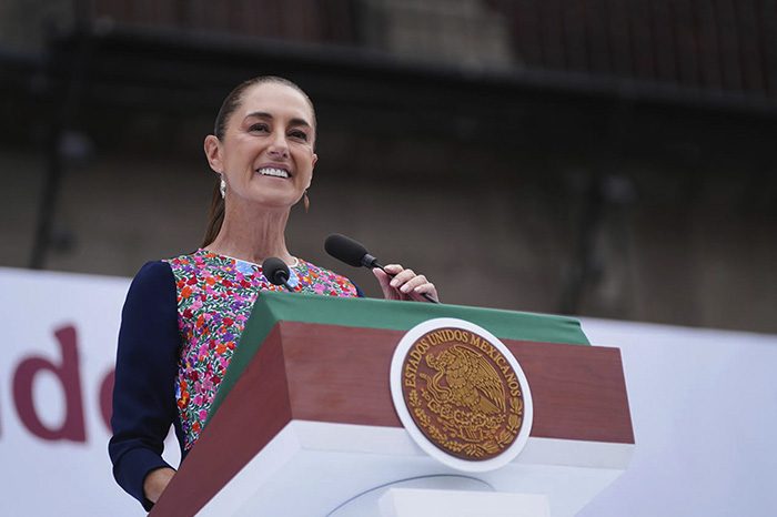 La presidenta Claudia Sheinbaum durante un mensaje oficial a la nación desde Palacio Nacional.