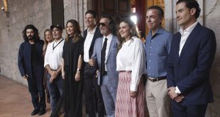 El alcalde Alfonso Martínez Alcázar durante la apertura oficial del MACAAM en el antiguo Palacio Municipal de Morelia.