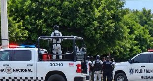 Zona acordonada en Las Cahuingas, Apatzingán, tras el hallazgo de un hombre sin vida.
