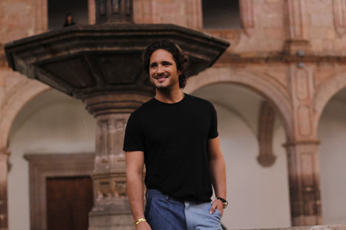Diego Boneta durante la presentación de la película Killing Castro en el Festival Internacional de Cine de Morelia.