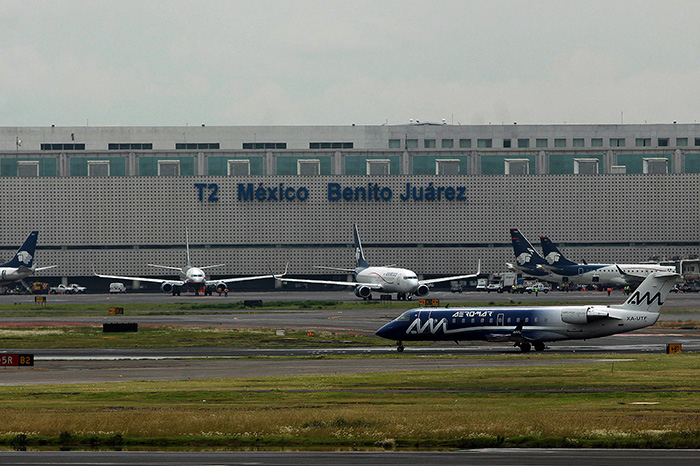 Aeropuertos AICM y AIFA, desde donde las aerolíneas mexicanas podrán proponer nuevas rutas hacia Estados Unidos tras el levantamiento de restricciones.