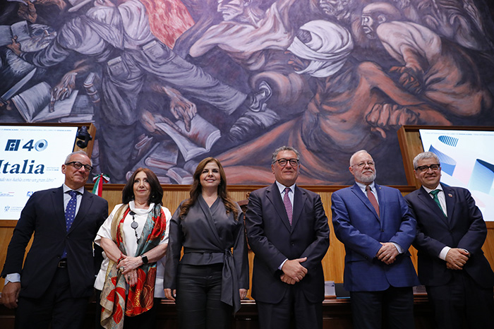 Feria Internacional del Libro de Guadalajara celebra su edición 40 con Salman Rushdie, Gioconda Belli y homenaje a Juan Rulfo.