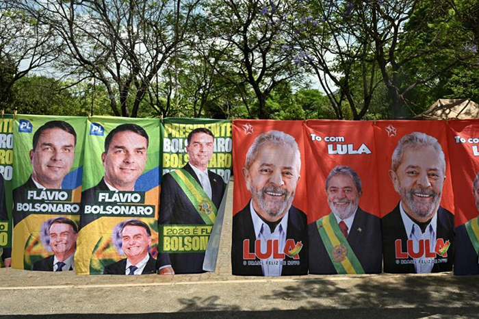 Flávio Bolsonaro lidera las elecciones presidenciales de Brasil sobre Lula da Silva