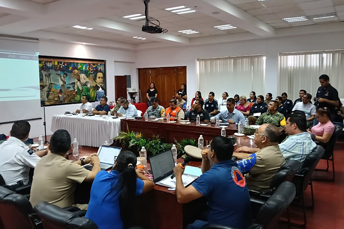 Fuerzas Armadas mantienen activo el Plan DN-III-E en Michoacán ante el huracán Simón.