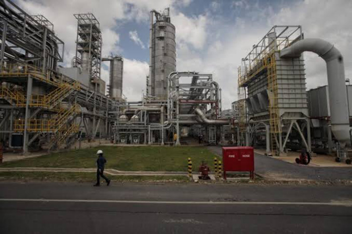 Industria química mexicana reclama suministro de energía y gas natural para reactivar la producción