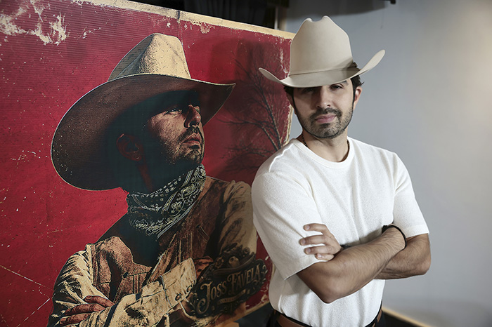 Joss Favela regresa a sus raíces con 'Confesiones'