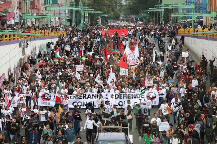 Marcha del 2 de octubre en Ciudad de México por las víctimas de Tlatelolco