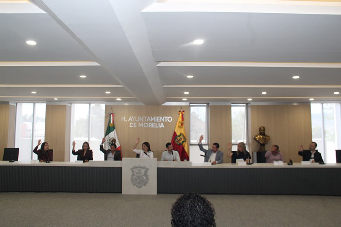 Entrega de apoyos oncológicos a mujeres con cáncer de mama por parte del Gobierno de Morelia.