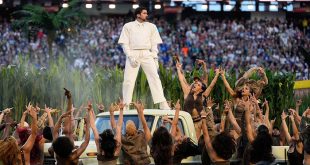 Música latina y su crecimiento en Estados Unidos impulsado por el streaming y artistas como Bad Bunny.