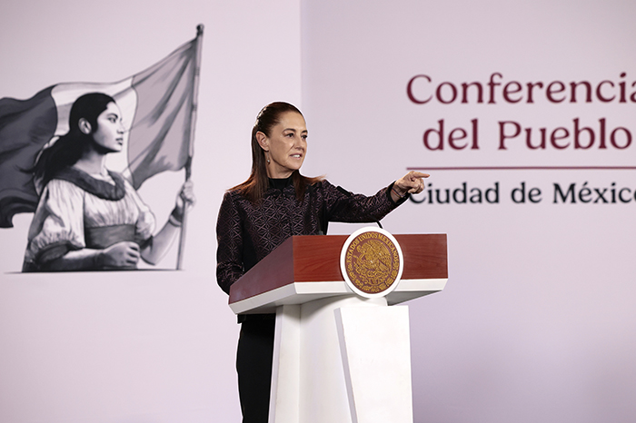 Claudia Sheinbaum prevé viajar a China en vuelo comercial para la APEC