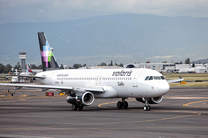 Avión de Volaris en una ruta aérea entre Guadalajara, México, y Washington Dulles, Estados Unidos.